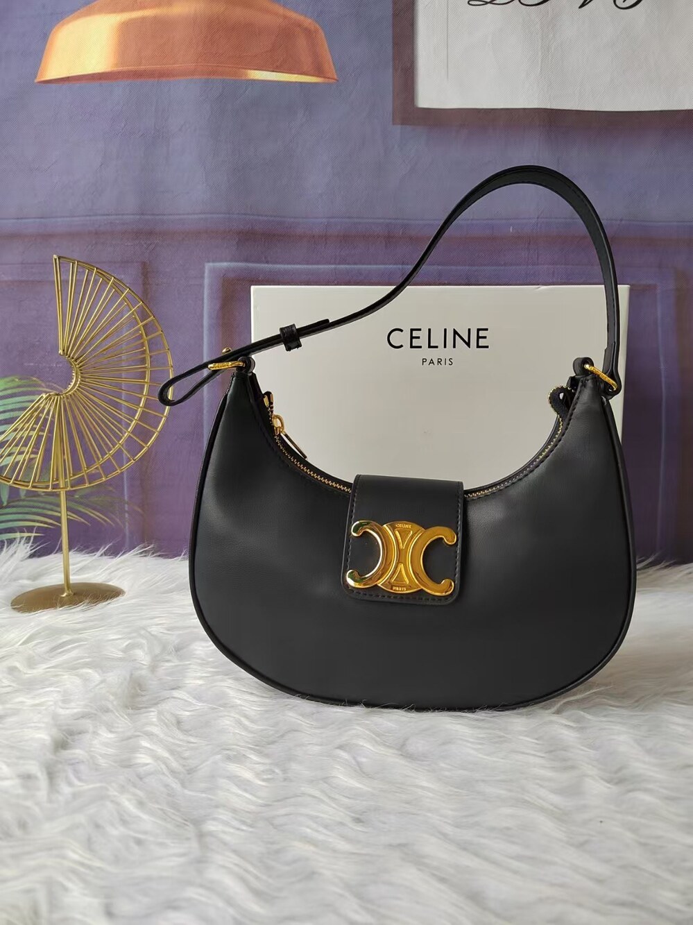 CELINE MEDIUM AVA TRIOMPHE SHOULDER BAG IN SMOOTH CALFSKIN